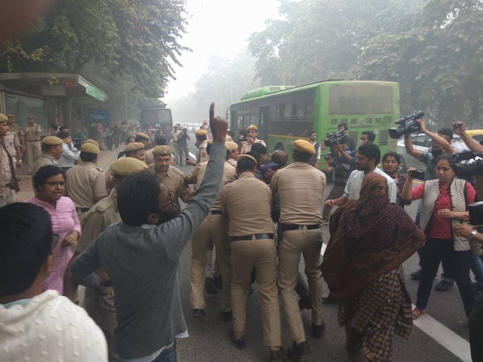 फोटो: अज़हर अमीन